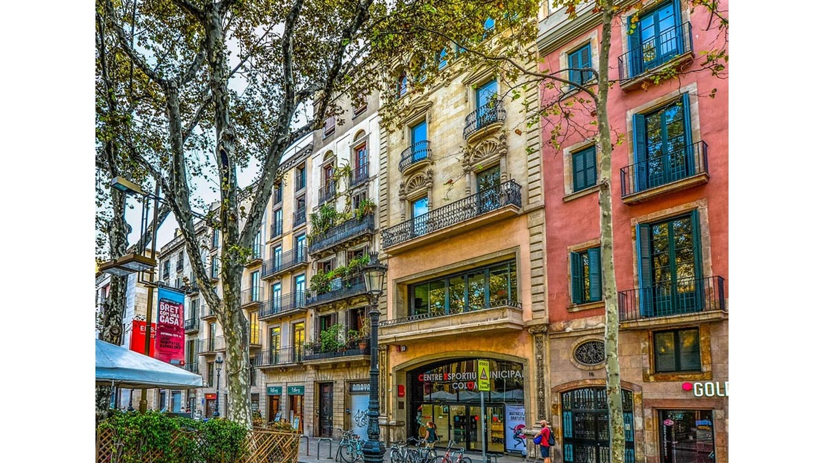 Barcelona © user32212 via Pixabay