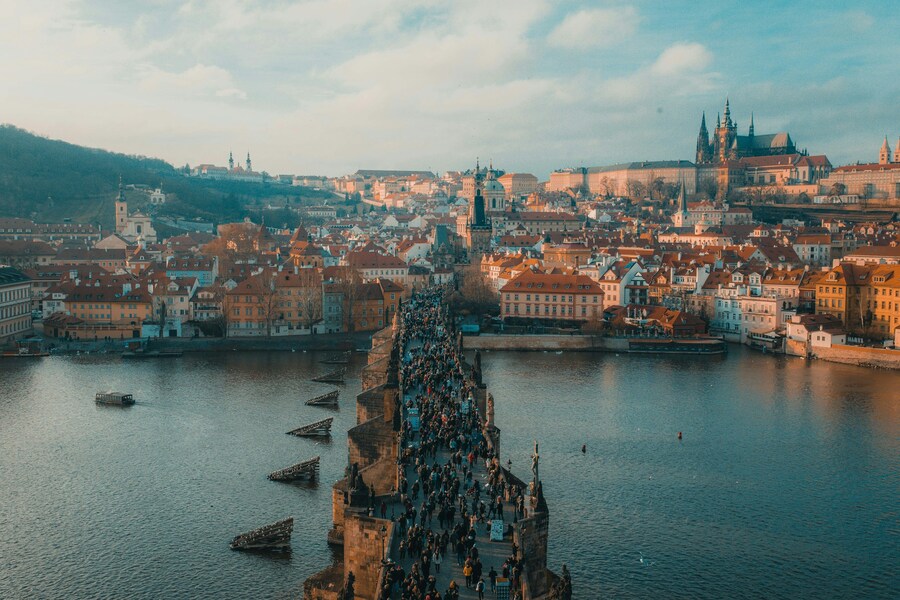 Praag © Anthony Delanoix via Unplash